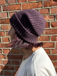 Hovedbilde Lue Aubergine